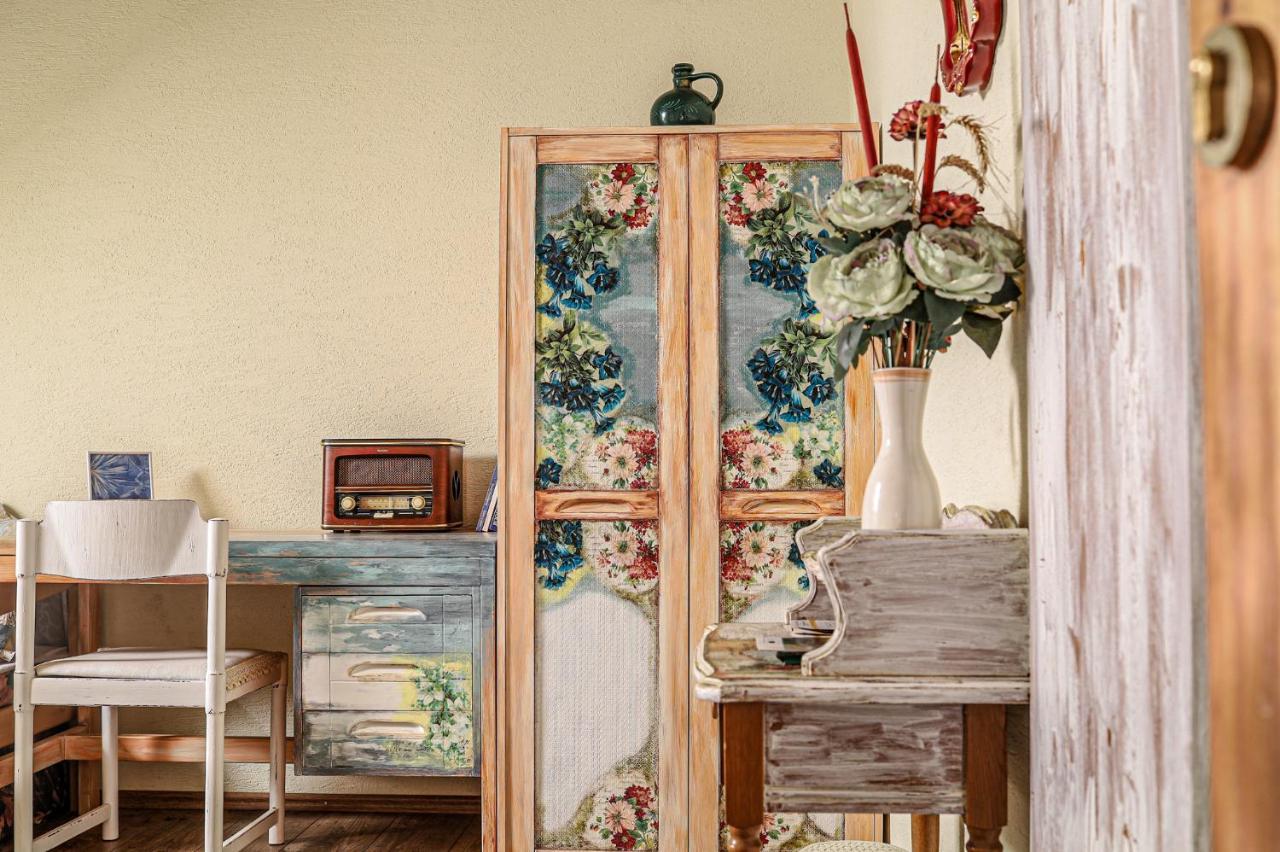 Hotel Mnichov Dvor à Slovenska Lupca Extérieur photo