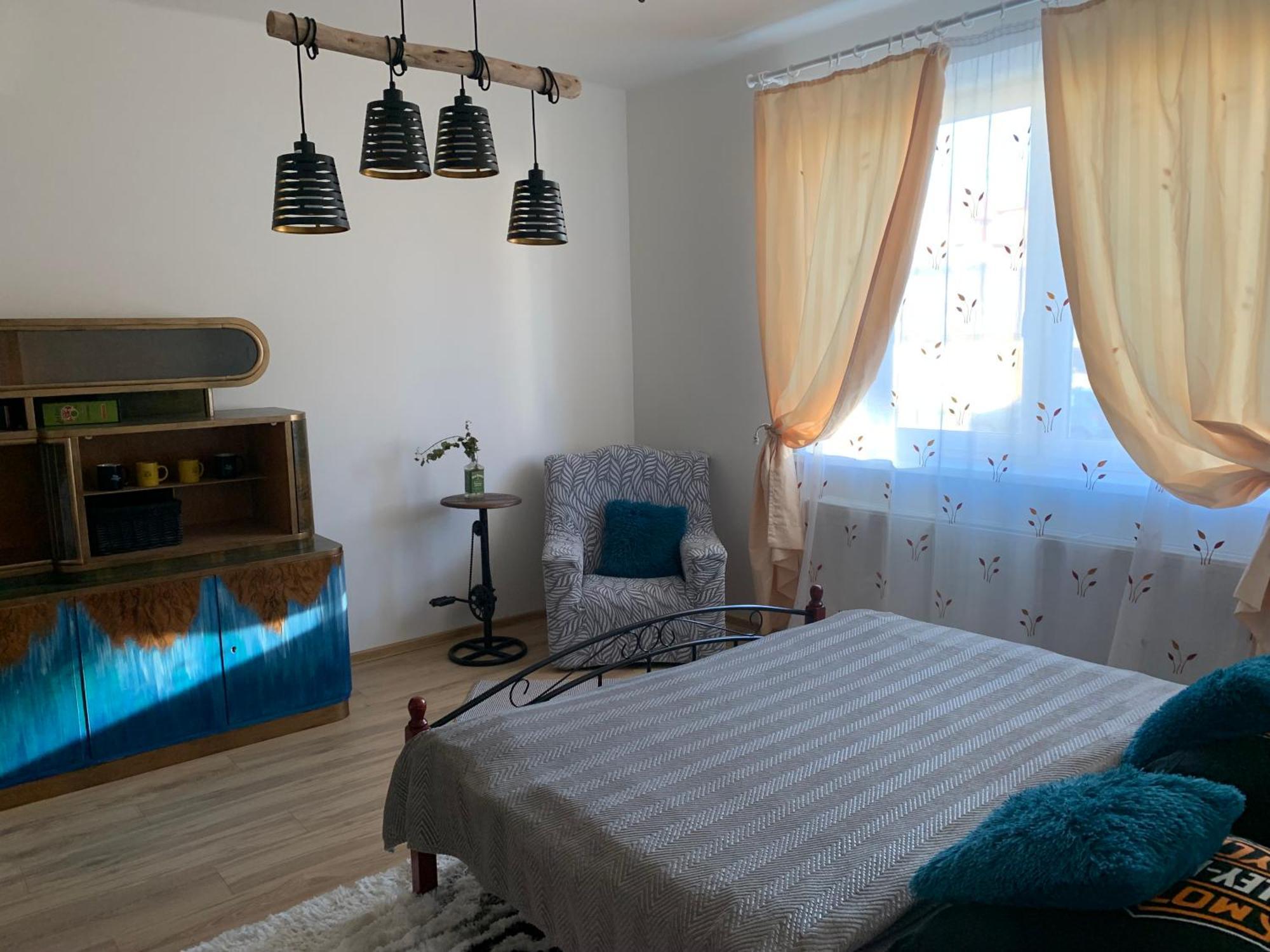 Hotel Mnichov Dvor à Slovenska Lupca Extérieur photo